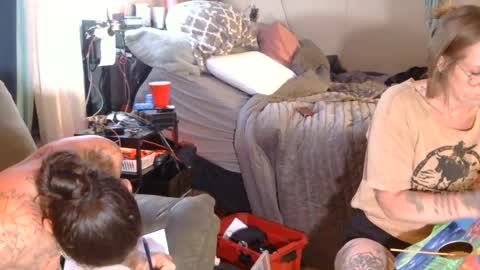 Snapshot of sexytillygurl chatting on June 20, 5:10 am sexytillygurl online show from June 20, 5:10 am