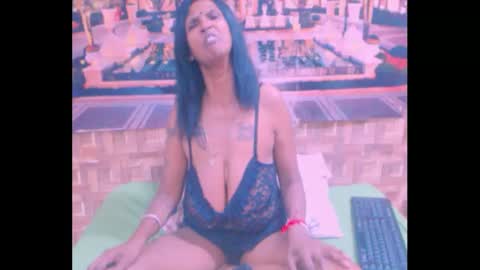 sexyva4u2luv online show from September 26, 7:23 am