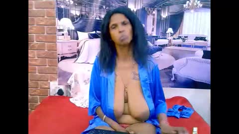 sexyva4u2luv online show from March 21, 8:45 pm