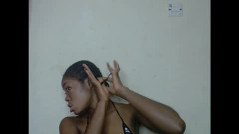 Snapshot of sexyxmilfx chatting on September 15, 9:09 am sexyxmilfx online show from September 15, 9:09 am