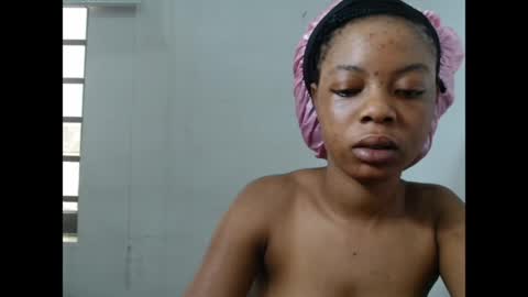 sexyxpeach online show from March 31, 4:07 pm