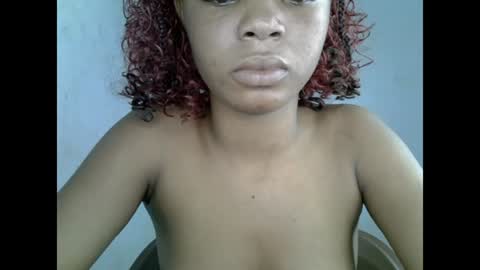 sexyxpeach online show from July 28, 9:36 pm