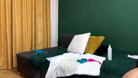 Sexycouple online show from February 26, 7:16 pm