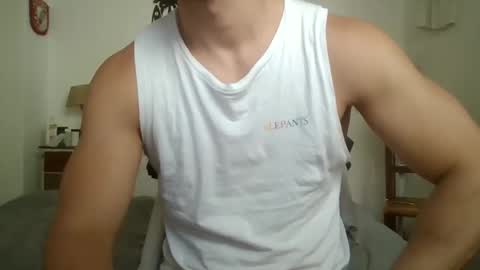 Snapshot of sexyyphilip chatting on January 12, 4:18 pm sexyyphilip online show from January 12, 4:18 pm