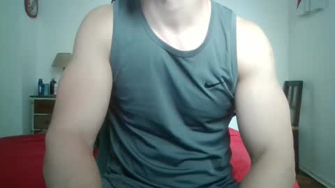 Snapshot of sexyyphilip chatting on September 10, 2:39 pm sexyyphilip online show from September 10, 2:39 pm