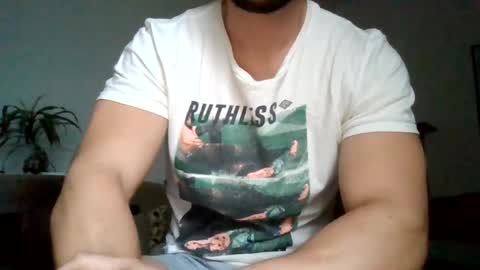 Snapshot of sexyyphilip chatting on July 21, 3:25 pm sexyyphilip online show from July 21, 3:25 pm