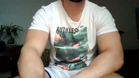 Snapshot of sexyyphilip chatting on July 24, 7:56 pm sexyyphilip online show from July 24, 7:56 pm