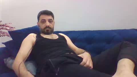 Snapshot of sexyyy_mannn chatting on March 27, 6:40 pm sexyyy_mannn online show from March 27, 6:40 pm