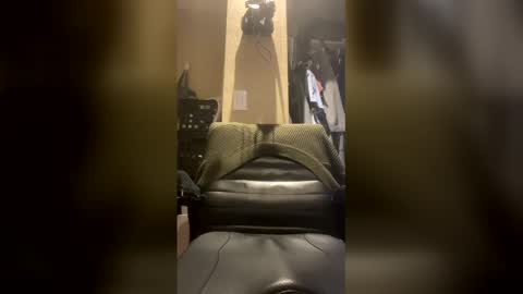 Snapshot of sexyzaddy94 chatting on March 17, 8:56 pm sexyzaddy94 online show from March 17, 8:56 pm