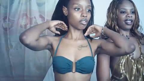 Snapshot of sexyzuriel chatting on March 2, 4:58 pm sexyzuriel online show from March 2, 4:58 pm