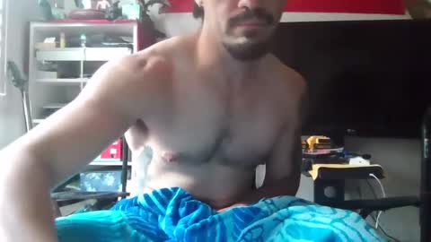 sfdude2023 online show from September 12, 11:48 pm