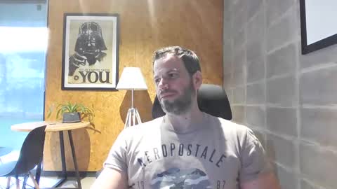 Snapshot of shad0w_hunter chatting on January 10, 8:59 pm shad0w_hunter online show from January 10, 8:59 pm