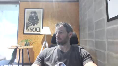 Snapshot of shad0w_hunter chatting on January 23, 2:50 pm shad0w_hunter online show from January 23, 2:50 pm