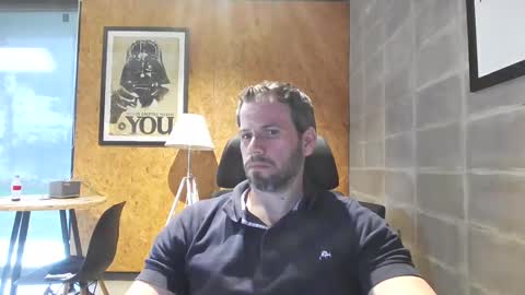 Snapshot of shad0w_hunter chatting on March 7, 8:11 pm shad0w_hunter online show from March 7, 8:11 pm