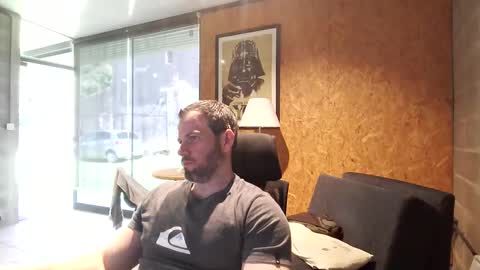 Snapshot of shad0w_hunter chatting on September 9, 2:05 pm shad0w_hunter online show from September 9, 2:05 pm