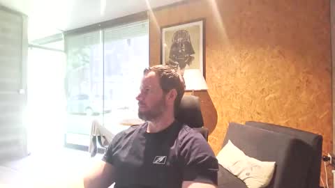 Snapshot of shad0w_hunter chatting on October 21, 1:56 pm shad0w_hunter online show from October 21, 1:56 pm