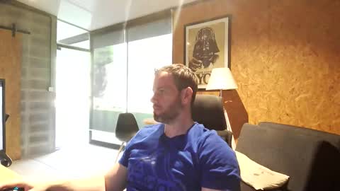 Snapshot of shad0w_hunter chatting on March 3, 11:27 am shad0w_hunter online show from March 3, 11:27 am