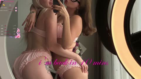 Sindy and Nancy  Next stream 1 December  online show from December 27, 7:08 am