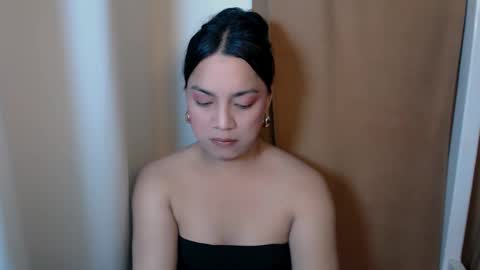 shadowseductress online show from March 18, 12:25 am