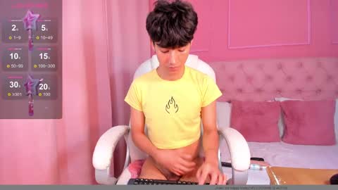 shady_stone online show from March 10, 5:00 am