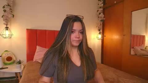 Snapshot of shadya_ chatting on February 11, 3:55 am Shadya online show from February 11, 3:55 am