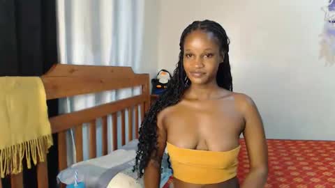 Snapshot of shakkiecam chatting on September 17, 4:41 pm Shaky online show from September 17, 4:41 pm