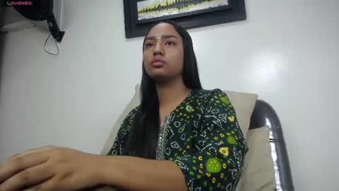 Snapshot of shakti_moumita chatting on August 4, 11:57 am Shakti online show from August 4, 11:57 am