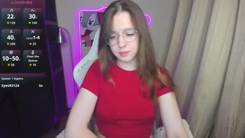 Snapshot of shalinamontana chatting on September 27, 5:07 pm Vivian online show from September 27, 5:07 pm