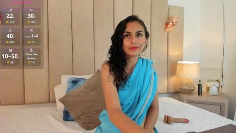 Snapshot of shaliny_ chatting on May 19, 6:58 pm Shanily online show from May 19, 6:58 pm