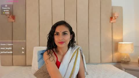 Snapshot of shaliny_ chatting on May 20, 6:58 pm Shanily online show from May 20, 6:58 pm