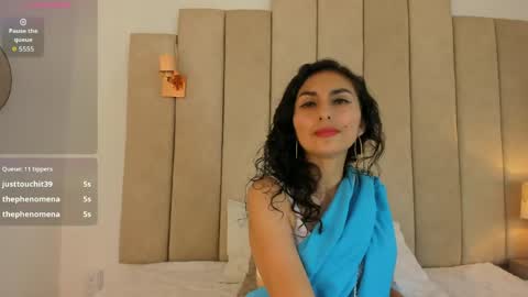 Snapshot of shaliny_ chatting on May 29, 6:50 pm Shanily online show from May 29, 6:50 pm
