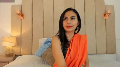 Snapshot of shaliny_ chatting on June 11, 7:56 pm Shanily online show from June 11, 7:56 pm