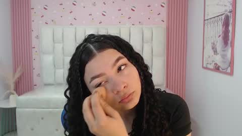 Snapshot of shalon_diaz_sub chatting on January 13, 1:05 pm Shalon online show from January 13, 1:05 pm