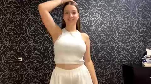 Snapshot of shalonjoosten chatting on September 23, 8:12 pm Iris online show from September 23, 8:12 pm