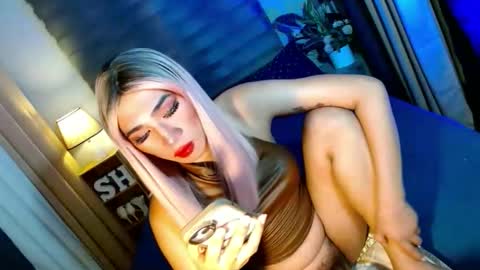 MISS SHANE online show from November 29, 6:44 pm