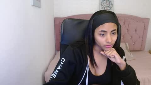 shanelle online show from March 7, 3:08 am