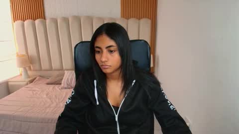 shanelle online show from February 21, 3:24 pm