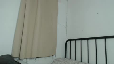 bini aiah online show from December 19, 3:40 am