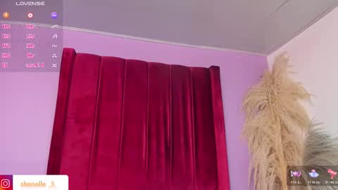 Snapshot of shanelle7 chatting on February 2, 1:54 pm shanelle7 online show from February 2, 1:54 pm