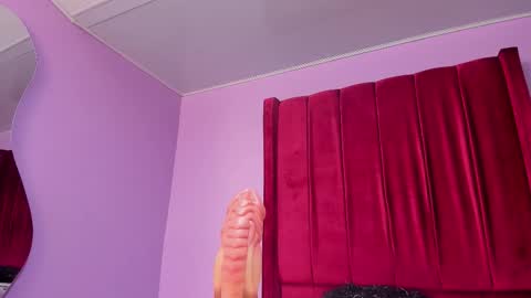 Snapshot of shanelle7 chatting on February 4, 2:12 pm shanelle7 online show from February 4, 2:12 pm