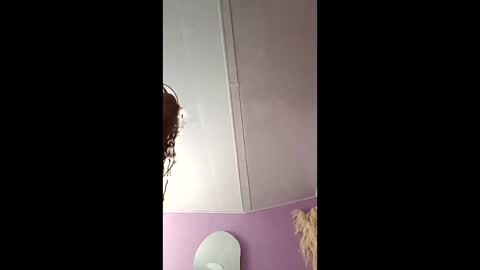 Snapshot of shanelle7 chatting on February 27, 12:27 pm shanelle7 online show from February 27, 12:27 pm