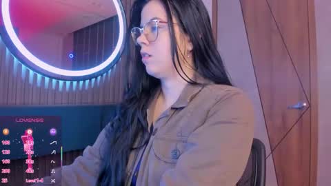 Shanell Moore online show from January 6, 11:03 am