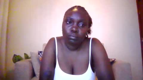 Snapshot of shania_lover chatting on June 3, 6:57 pm shania_lover online show from June 3, 6:57 pm