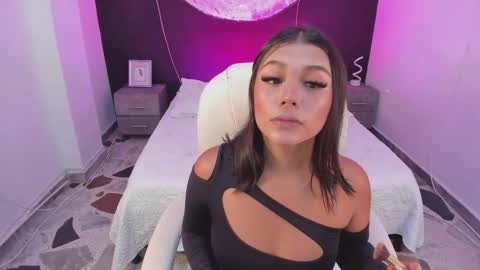 ShaniaDaniels online show from September 10, 8:53 pm