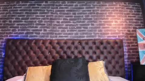 Snapshot of shantal_ferrer3 chatting on December 6, 8:26 am shantal_ferrer3 online show from December 6, 8:26 am