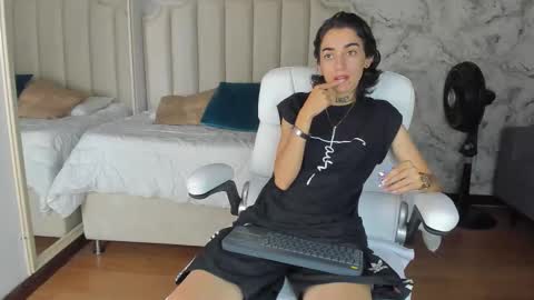 Shantal online show from November 7, 3:28 am