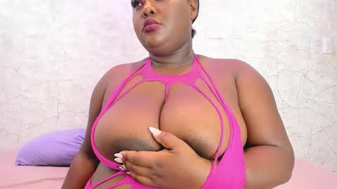 Shantal online show from October 15, 1:17 am