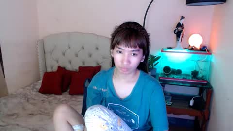 SHANTA FOX  s online show from February 24, 2:48 pm