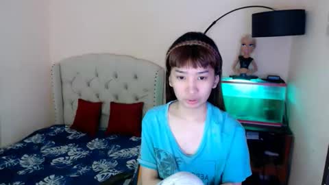 Snapshot of shantalfoxxy chatting on February 18, 2:29 am SHANTA FOX s online show from February 18, 2:29 am