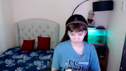 Snapshot of shantalfoxxy chatting on February 21, 1:17 am SHANTA FOX s online show from February 21, 1:17 am